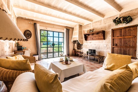 Studio, Terrace (Formentera) | Down comforters, blackout drapes, free WiFi, bed sheets