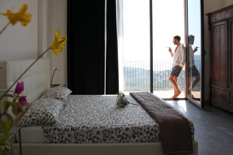 1 bedroom, individually furnished, desk, blackout drapes