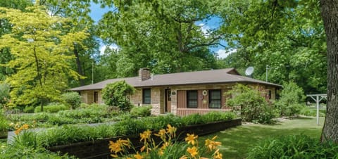 Enter White Oaks Haven (photo taken June 2019)
