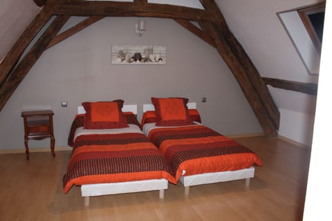 Club Room, 2 Twin Beds, Shared Bathroom | Premium bedding, desk, iron/ironing board, free cribs/infant beds