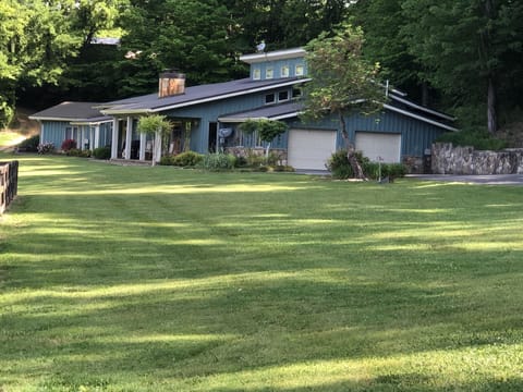 Welcome to Sunset View Estate. 