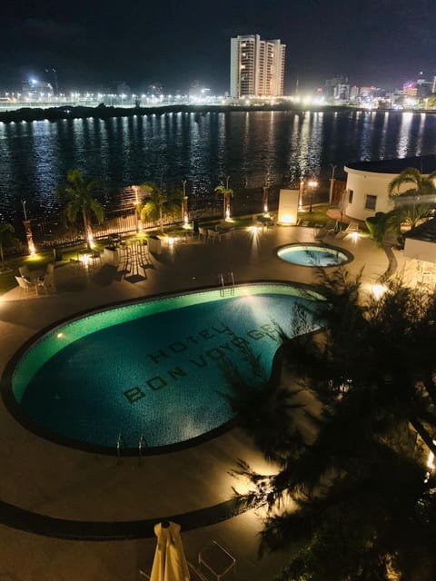 Deluxe Room, Lagoon View | Terrace/patio