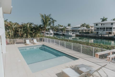 Amazing heated pool next to ocean canal