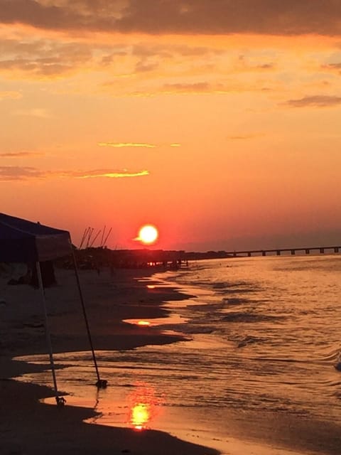 Sunset Chic's Beach