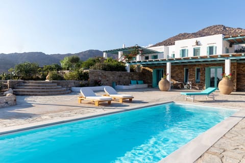 Magganari View Village I, II, III shared swimming pool.