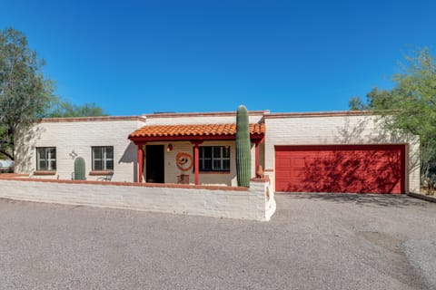 Tucson Vacation Rental | 3BR | 2BA | 1,350 Sq Ft | Step-Free Access