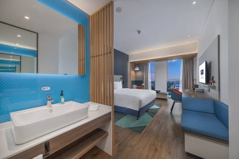 Shower, free toiletries, hair dryer, slippers