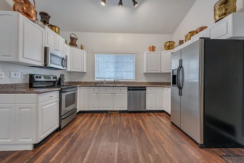 Fully stocked kitchen