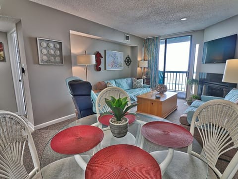 Direct ocean view