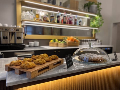 Daily buffet breakfast for a fee