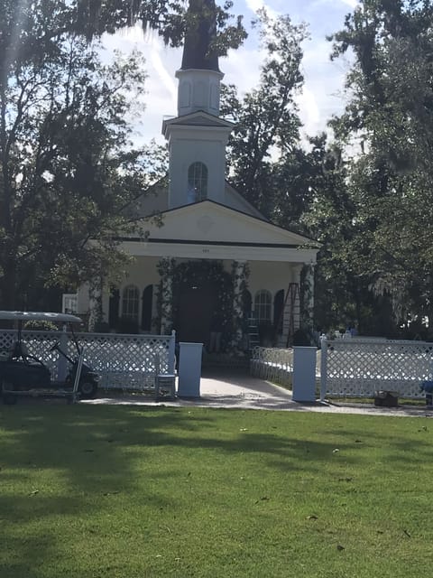 Somerset Chapel - 10 Minute Walk From House 