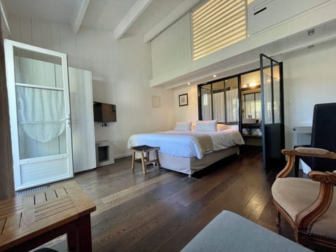 Comfort Room, 1 Bedroom, Terrace, Ground Floor | Premium bedding, memory foam beds, in-room safe, individually decorated