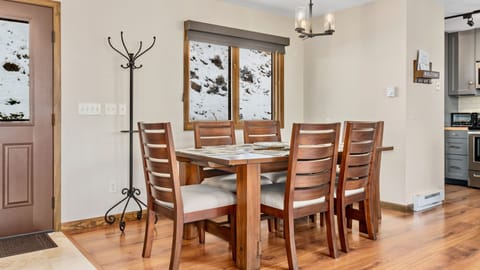 Architecture, Building, Dining Room, Dining Table, Furniture