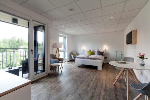 Minibar, blackout drapes, soundproofing, free WiFi