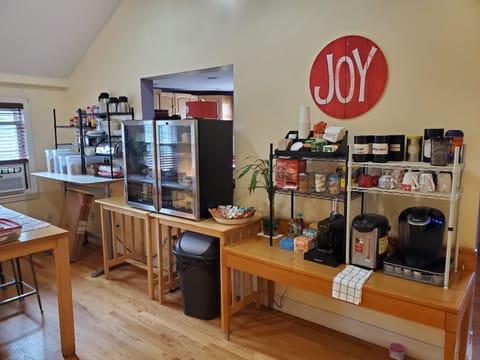 Free daily self-serve breakfast