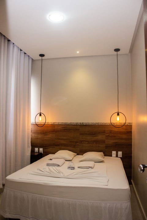 Deluxe Double | Free WiFi, bed sheets