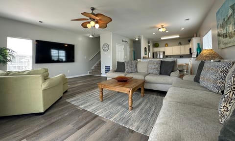 Open Concept Main Living Area