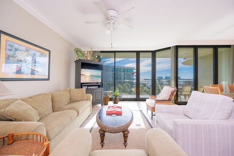 Phoenix on the Bay 1308, Orange Beach, Alabama, bay view, 2 bedroom condominium on the 3rd floor