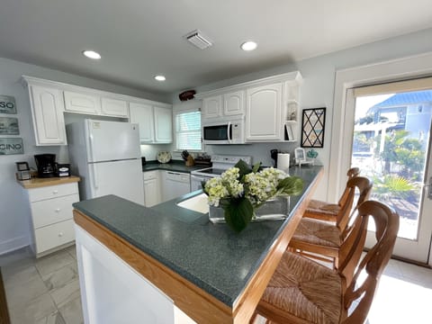 Fully Stocked Kitchen