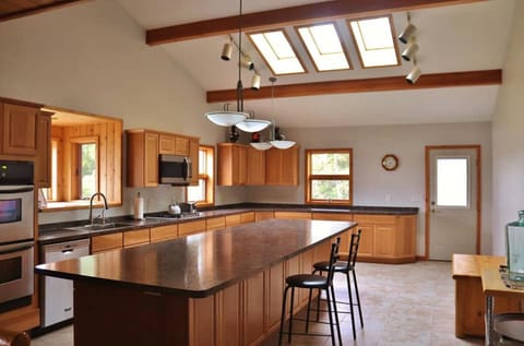 Spacious Kitchen