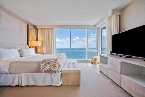 Master Bedroom- Ocean View