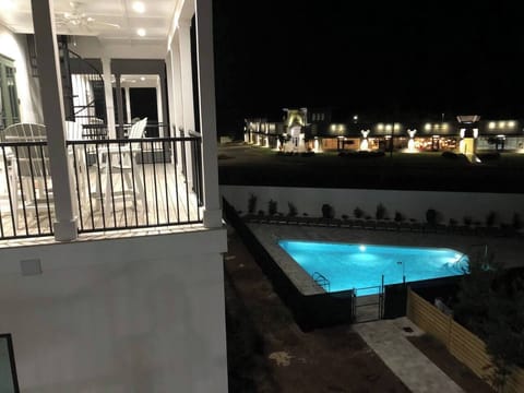 Balcony Overlooks Community Pool