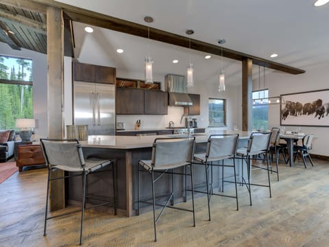 Homestead Chalet 12 Claim Jumper, Kitchen, 1