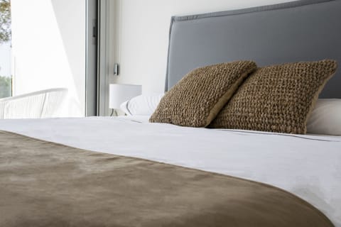 Double Room, Terrace | Desk, soundproofing, free WiFi, bed sheets