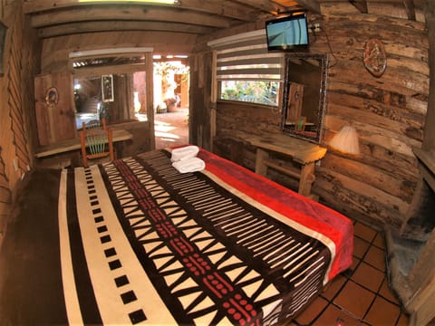 Standard Double Room, 1 Queen Bed | WiFi, bed sheets