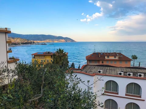 Building Exterior, Scenic View