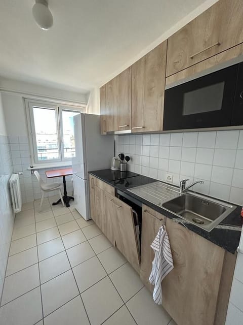 Superior Studio Suite, Private Bathroom (Moyen Budget) | Private kitchen