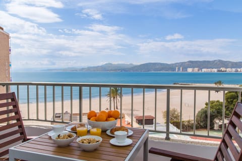 Apartment for rent on the beach of Los Olivos of Cullera