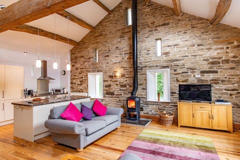 A perfect place to socialise, eat and relax together. 
