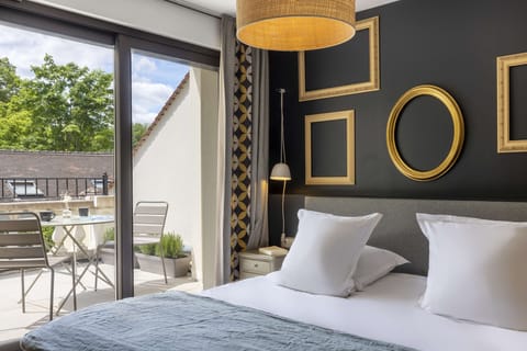 Deluxe Room, 1 King Bed, Terrace, Park View | View from room