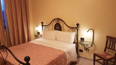 In-room safe, free WiFi