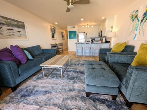 LR, kitchen and dining area