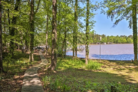 Milledgeville Vacation Rental | 3BR | 2BA | 1,700 Sq Ft | 1 Step for Access