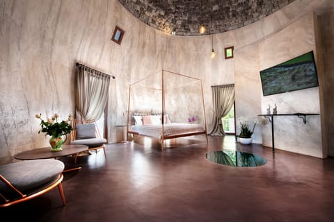 Suite, Sea View | Minibar, in-room safe, individually decorated, desk