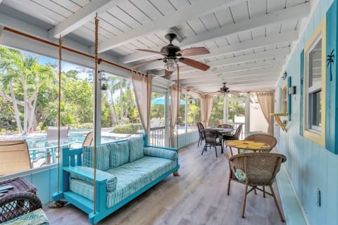 House, 2 Bedrooms | Outdoor dining