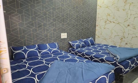 Egyptian cotton sheets, premium bedding, wheelchair access