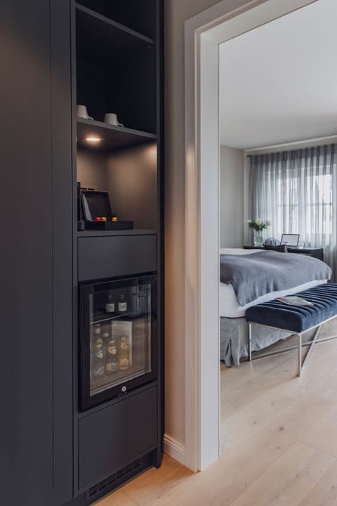 Juniorsuite, Seeblick | In-room safe, free WiFi, bed sheets