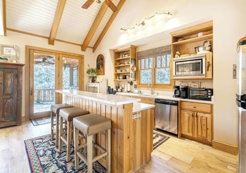 Kitchen--- Stainless Steel Appliances, Open Floor