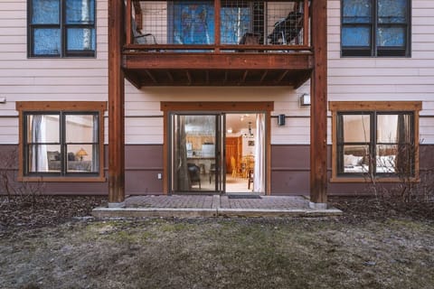 Private deck off unit