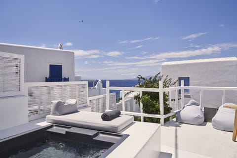 Superior Suite, Hot Tub (Outdoor) | Beach/ocean view