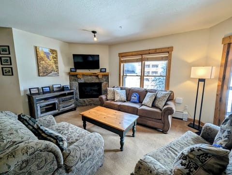 Charming vacation condo at Tenderfoot Lodge