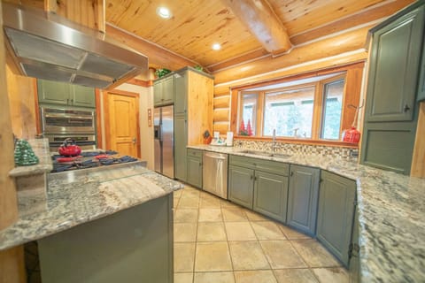 Grand Lodge Kitchen on Main Level