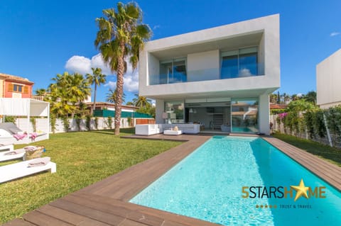 Modern villa with pool