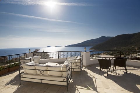 Roof Terrace with Panoramic Sea Views