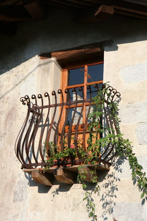 Little terrace of the light blue room