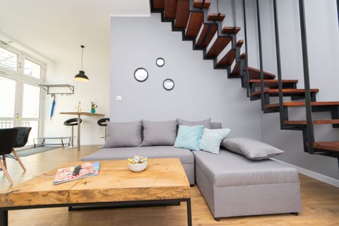 Apartment | Living area | Smart TV